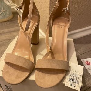 A New Day blush pumps